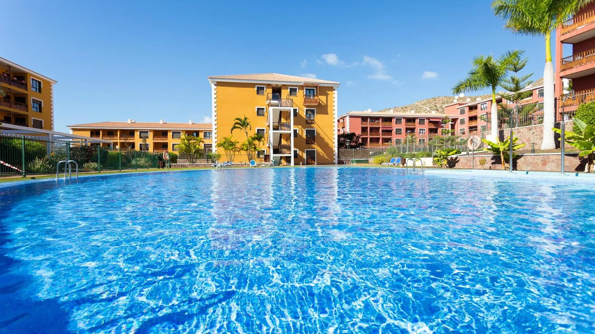 Home2Book Cozy Apt Mocan Pool View, El Palm-Mar