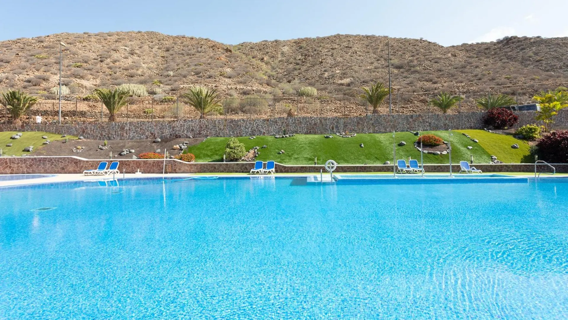 Home2Book Cozy Apt Mocan Pool View, El Palm-Mar